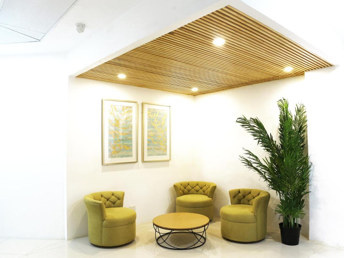 Travelbee Airport Inn Île de Mactan Extérieur photo